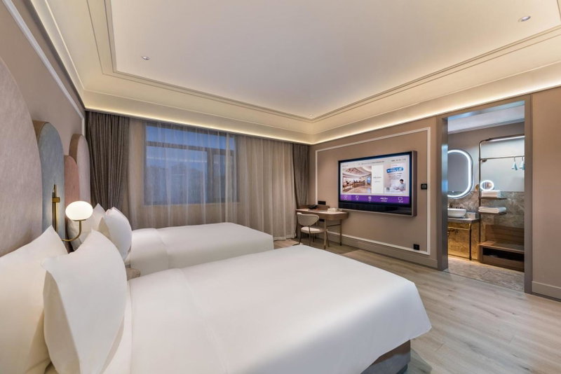 Mercure Qingdao Downtown, Qingdao, China