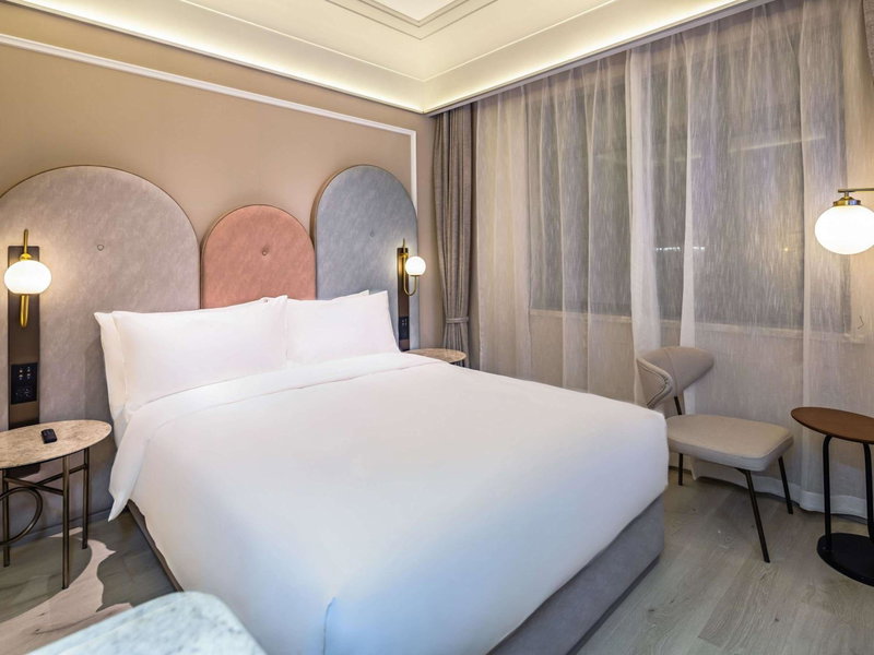 Mercure Qingdao Downtown, Qingdao, China