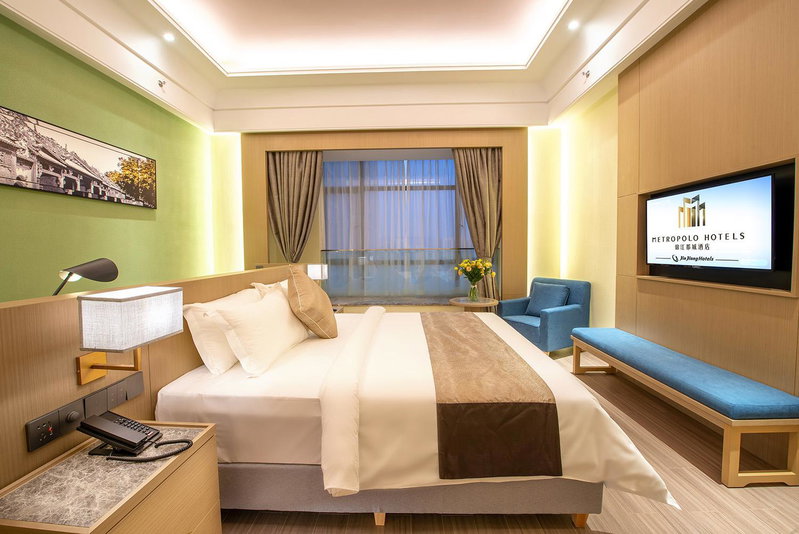 Guangzhou Baiyun Jiangnan Market Metropolo Hotel Canton fair phase one and two free shuttle bus, Guangzhou, China