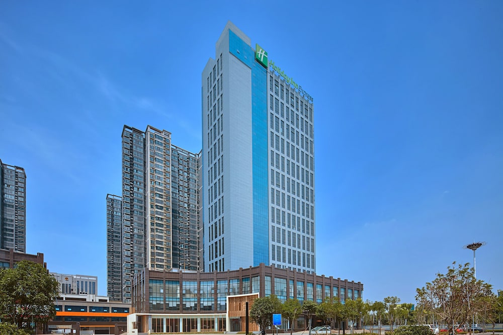 Holiday Inn Express Luoyang Yichuan by IHG, China