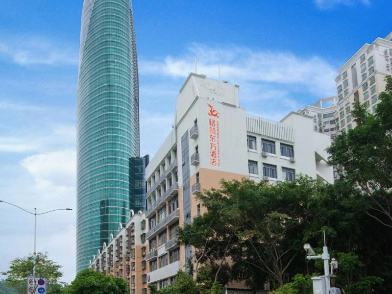 GreenTree Eastern Hotel Shenzhen Futian Civic Center Jingtan Subway Station, Shenzhen, China