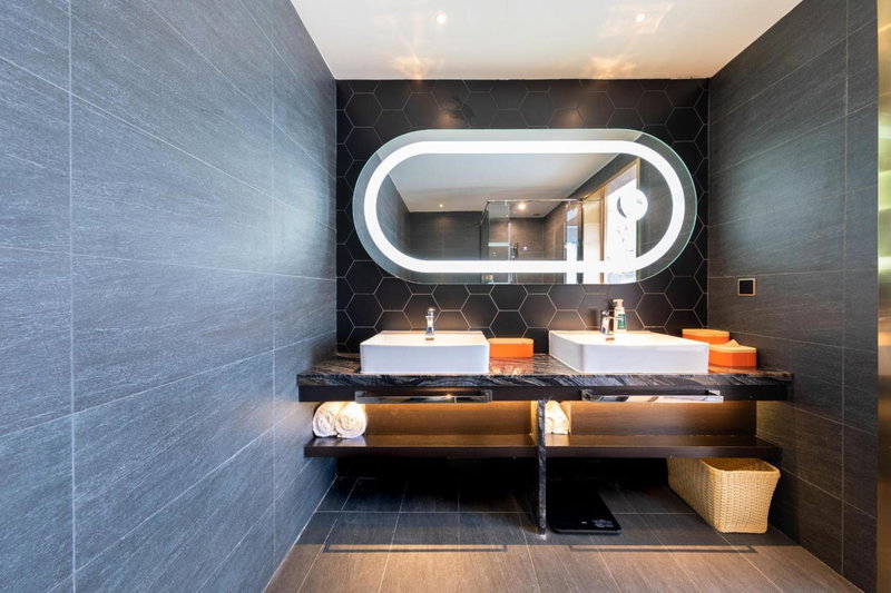 Atour X Hotel Shenzhen Longhua Dalang Commercial Center, Bao'an, China