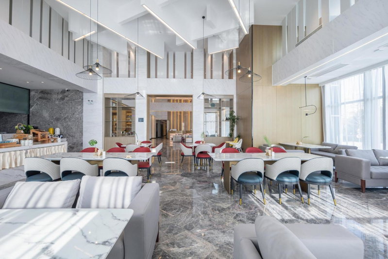 Atour Hotel Hefei North Square South Station, Hefei, China