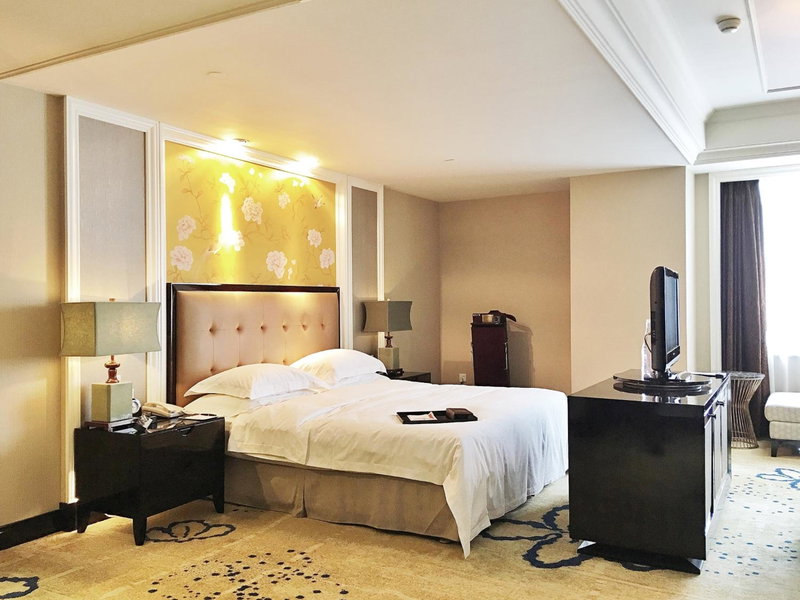 Ramada Plaza Tianlu Hotel, Wuhan, China