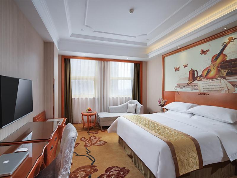 Vienna Hotel(Rugao Auto Station Branch), Rugao, China