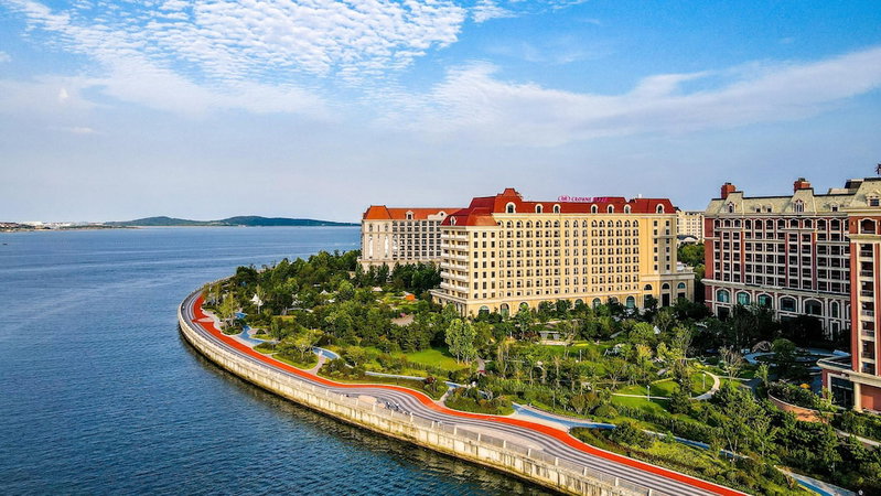Crowne Plaza Qingdao Oriental Movie Metropolis by IHG, Qingdao, China