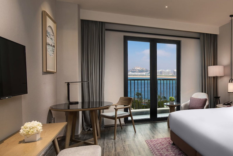 Crowne Plaza Qingdao Oriental Movie Metropolis by IHG, Qingdao, China