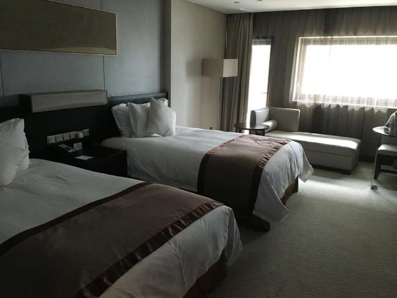 Howard Johnson IFC Plaza Ningbo, Ningbo, China