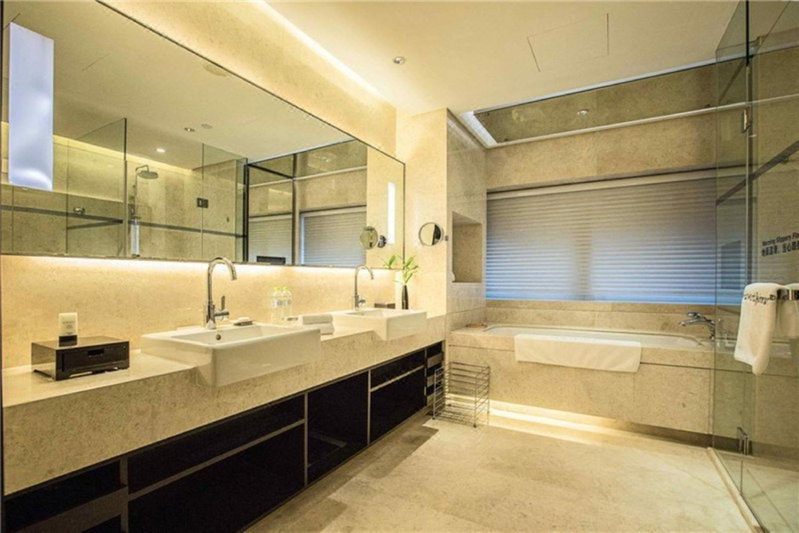 Howard Johnson IFC Plaza Ningbo, Ningbo, China