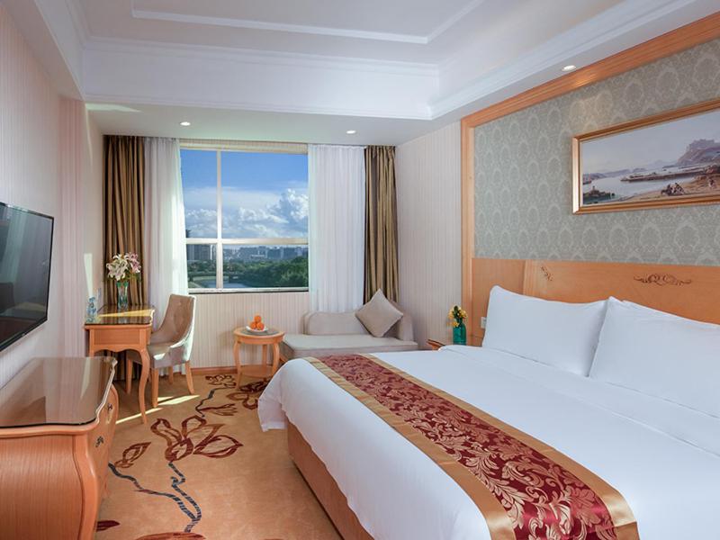 Vienna Hotel Shenzhen Guanlan Renming Road Heping, Tiantangwei, China
