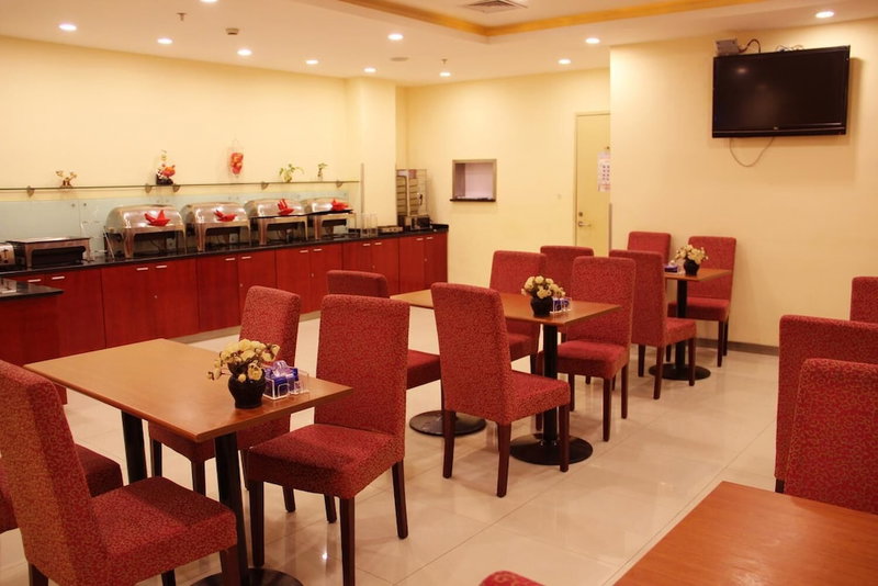 Hanting Express Qidong Jianghai Middle Road, Nantong, China