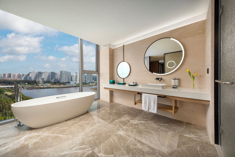 HUALUXE Resort Beihai Silver Beach by IHG, Beihai, China