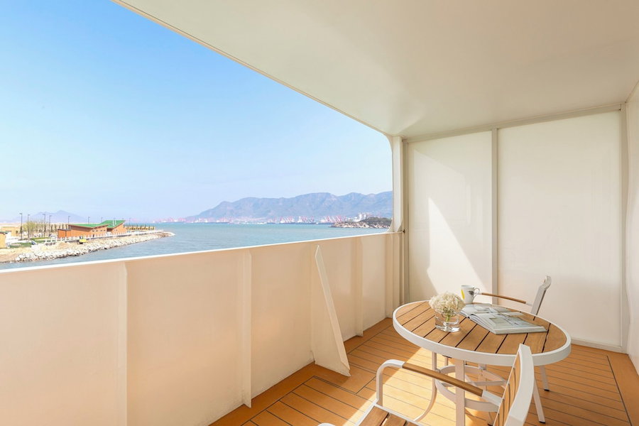 Voco Lianyungang Star Of Haizhoubay by IHG, Lianyungang, China