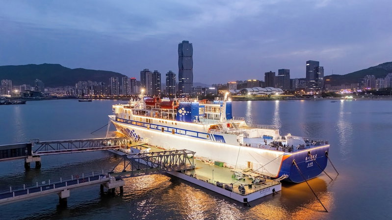 Voco Lianyungang Star Of Haizhoubay by IHG, Lianyungang, China