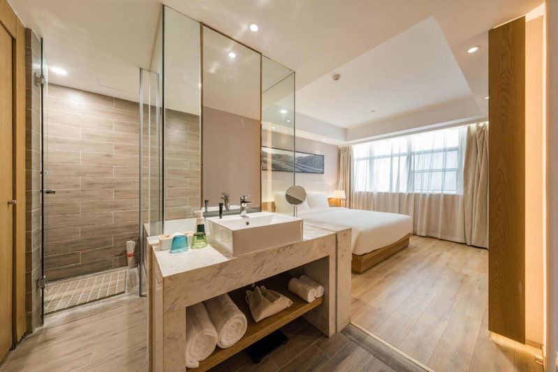 Atour X Hotel Wuxi New Zone Gelunbu Plaza, Wuxi, Китай