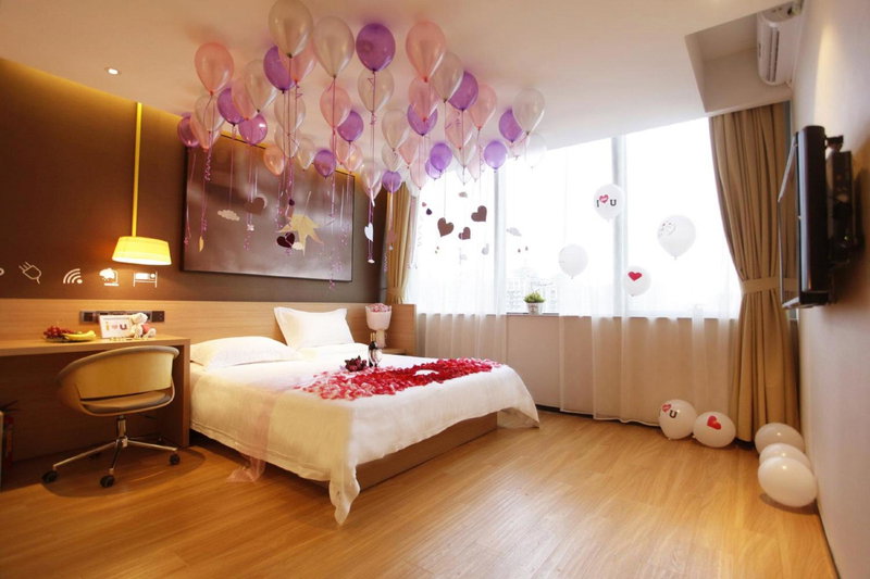 IU Hotel Kunming Xishan Wanda Railway Station, Kunming, 中国