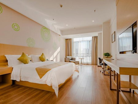 GreenTree Inn Taian High-speed Railway Station Lingshan Avenue Business Hotel, Tai'an, China