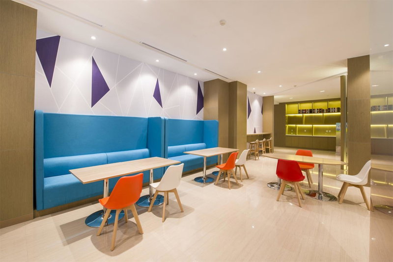 Holiday Inn Express Chengde Downtown by IHG, Chengde, China