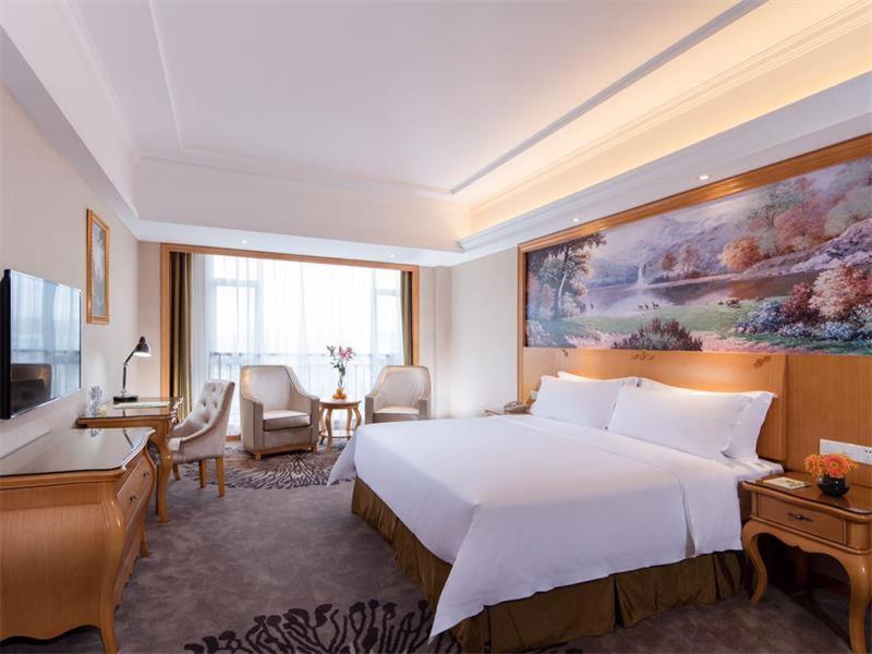 Vienna Hotel Shenzhen Shajing Shangnan, Shenzhen, China