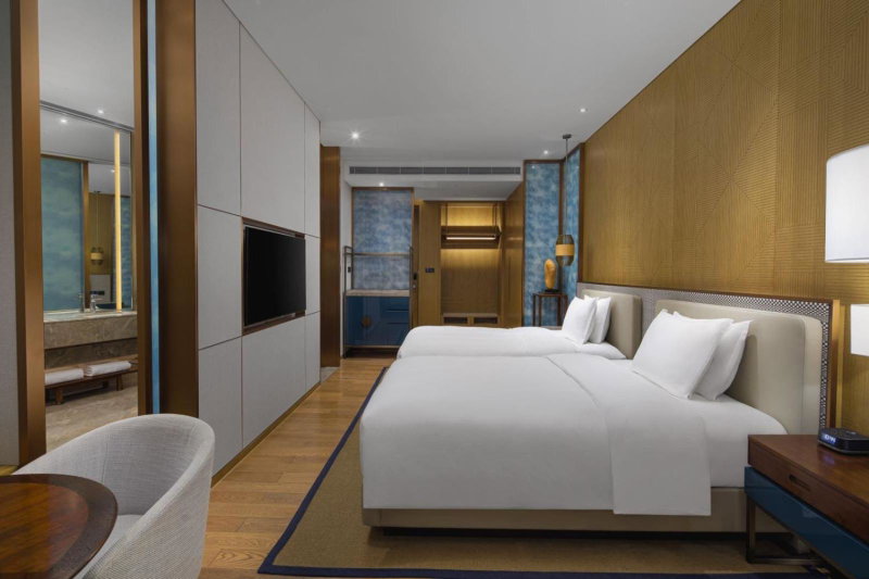 Hilton Hainan Ocean Flower Island, Danzhou, China