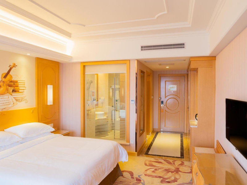 Vienna International Hotel Shanghai Pudong New District Dishui Lake Univeristy City, Nianbalian, Китай