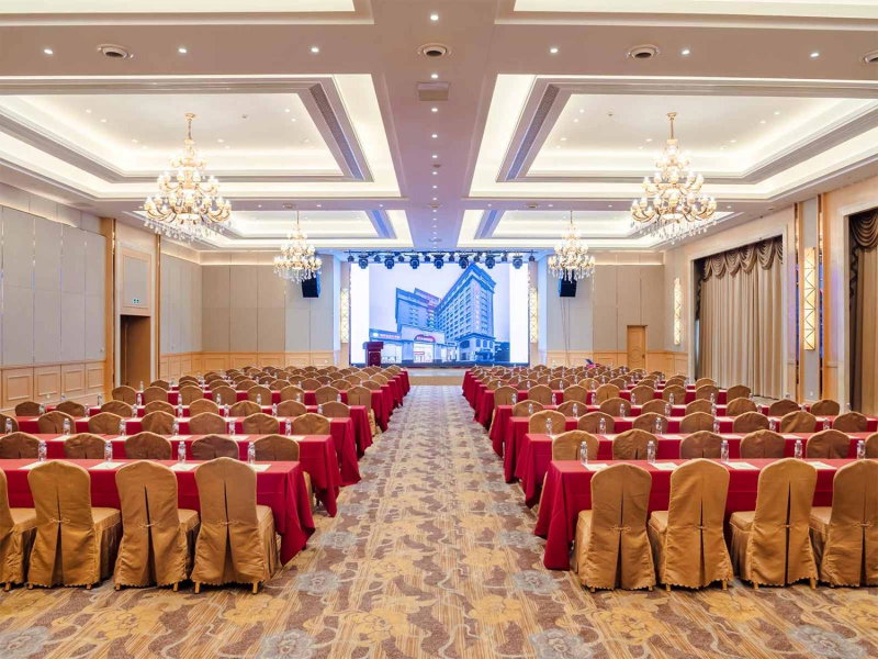 Vienna International Hotel Shanghai Pudong New District Dishui Lake Univeristy City, Nianbalian, Китай