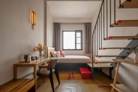 Ramadaencore By Wyndham Shanghai Pud ong Airport -Provide free 24hour shuttle bus service for airport pick-up and drop-off at Pud ong Airport, Shanghai, China