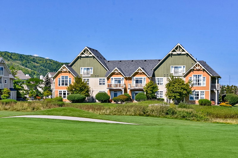 Rivergrass by Property Valet, Blue Mountains, Canada