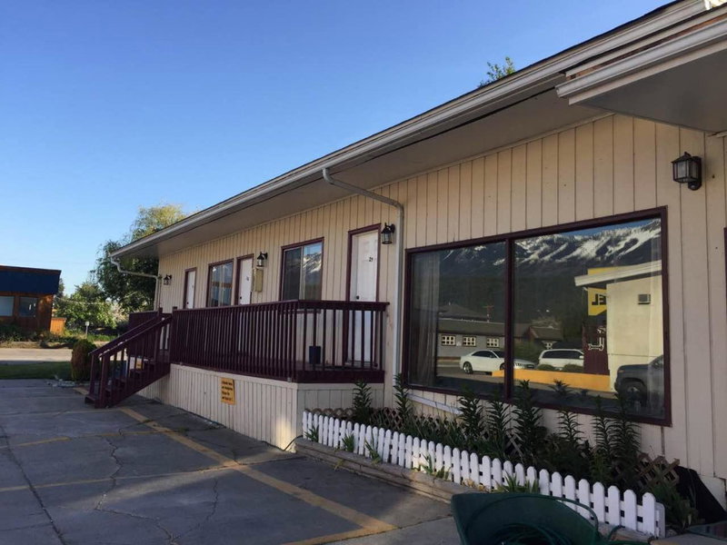 Rondo Motel, Golden, Canada