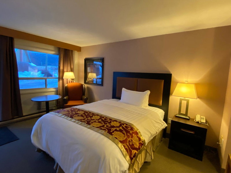 Rondo Motel, Golden, Canada