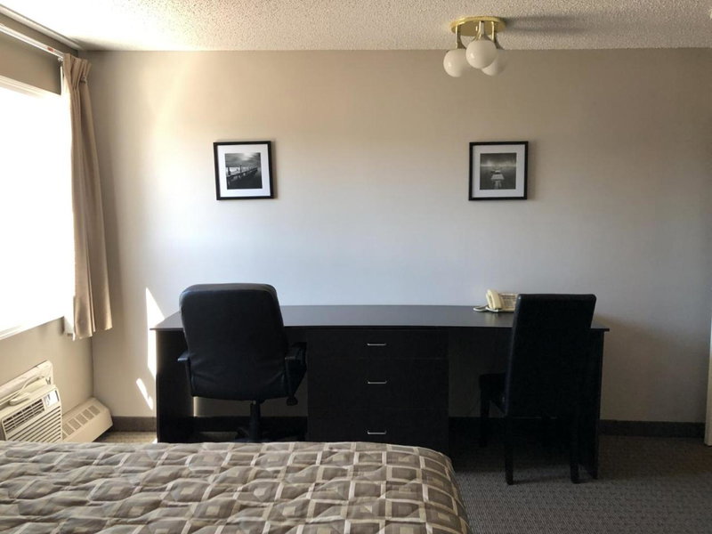 Arbour Ridge Inn & Suites, Kindersley, Canada