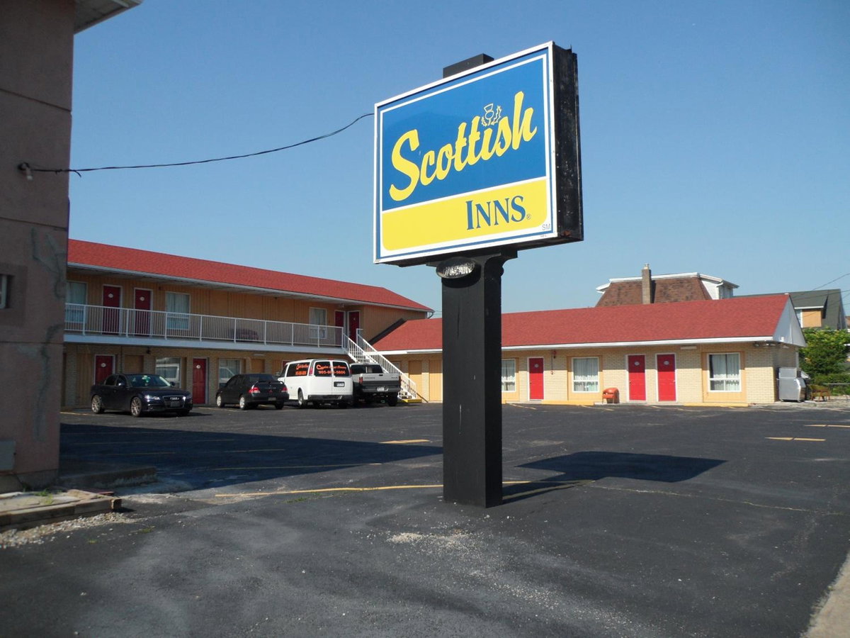 Scottish Inn Near the Falls and Casino, Canada