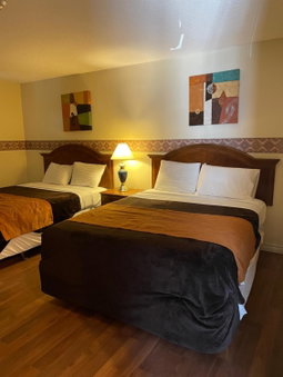 Scottish Inn Near the Falls and Casino, Niagara Falls, Canada