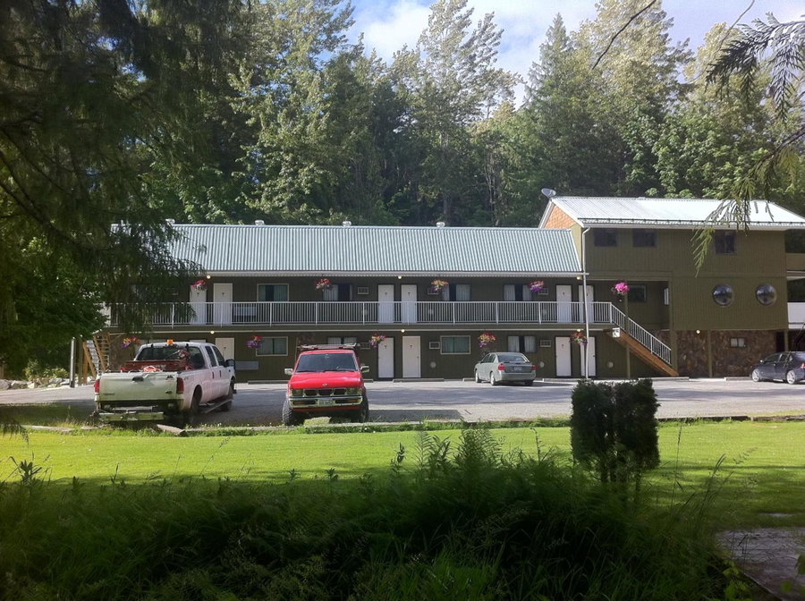 The Hitching Post Motel, Pemberton, Canada