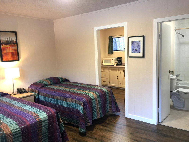 The Hitching Post Motel, Pemberton, Canada