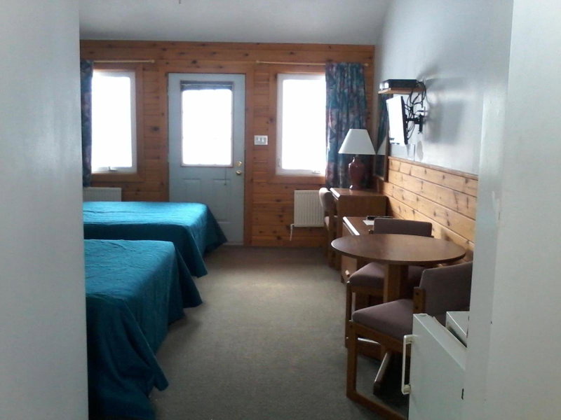 Quiet Bay Lakeside Escape, Magnetawan, Canada