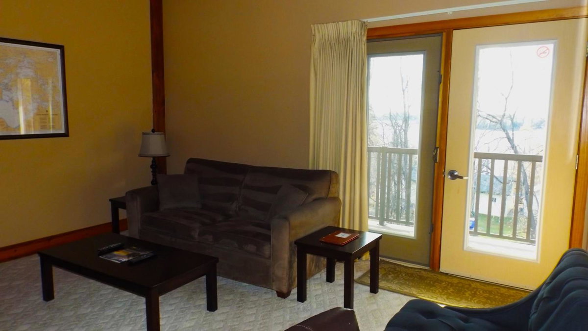 Timberland Inn, Canadá