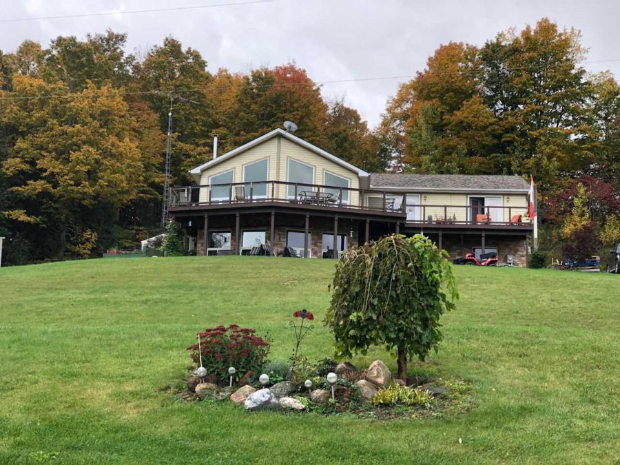 Our Valley View Bed & Breakfast, Hampton, Canada