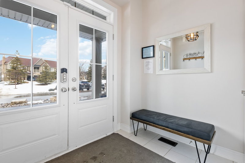 Historic Snowbridge Townhomes, The Blue Mountains, Канада