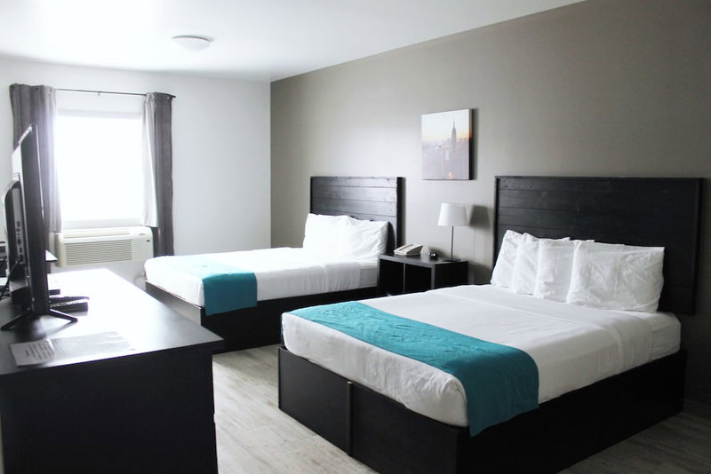 Roadhouse 52 Inn & Suites, Steinbach, Canadá