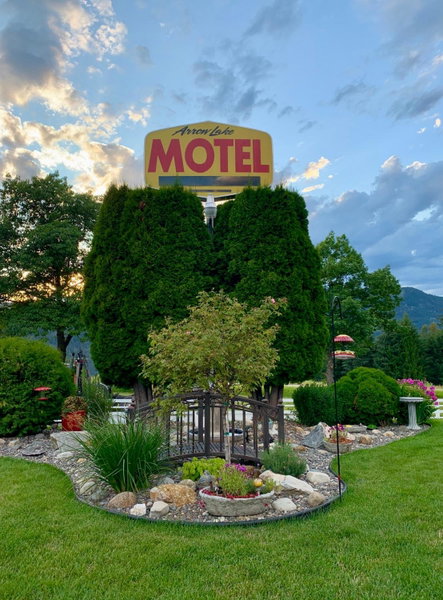 Arrow Lake Motel, Fauquier, Canada