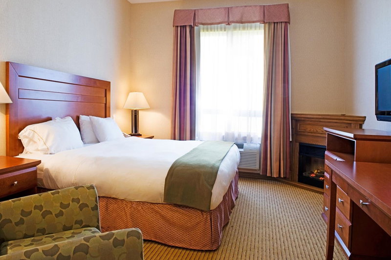 Holiday Inn Express Grande Prairie by IHG, Grande Prairie, Canada
