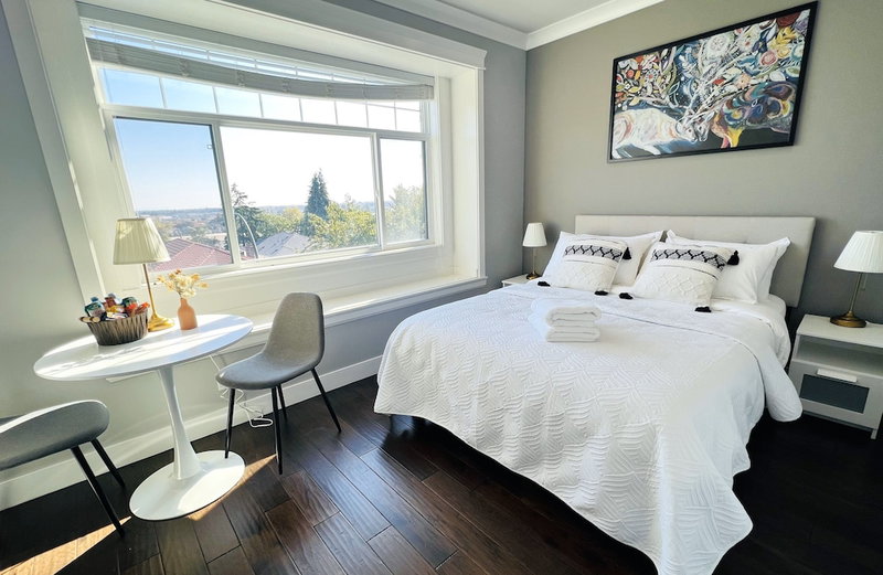 Jennifers House, Vancouver, Canadá