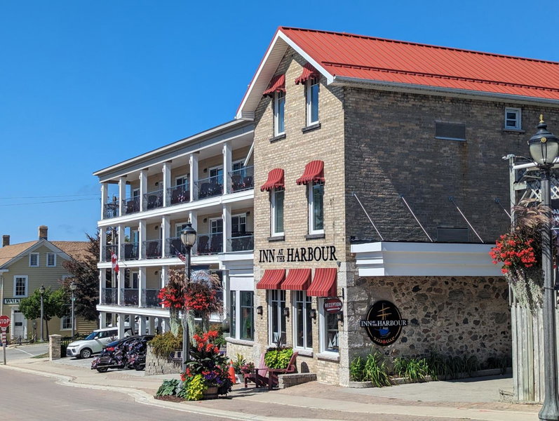 Inn at the Harbour, Kincardine, Canada