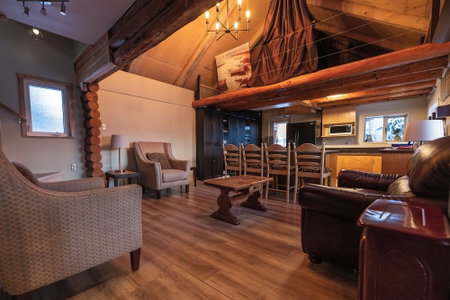 Inn On The Lake, Marsh Lake, Canada