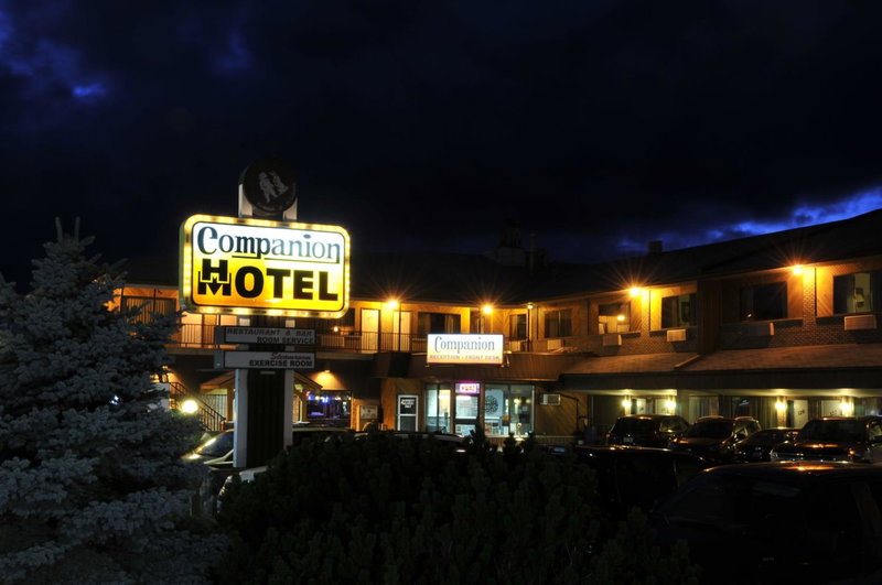 Companion Hotel Motel, Hearst, Канада