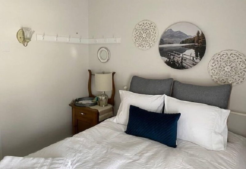 Rocklyn Inn Bed & Breakfast, Grey Highlands, Canada