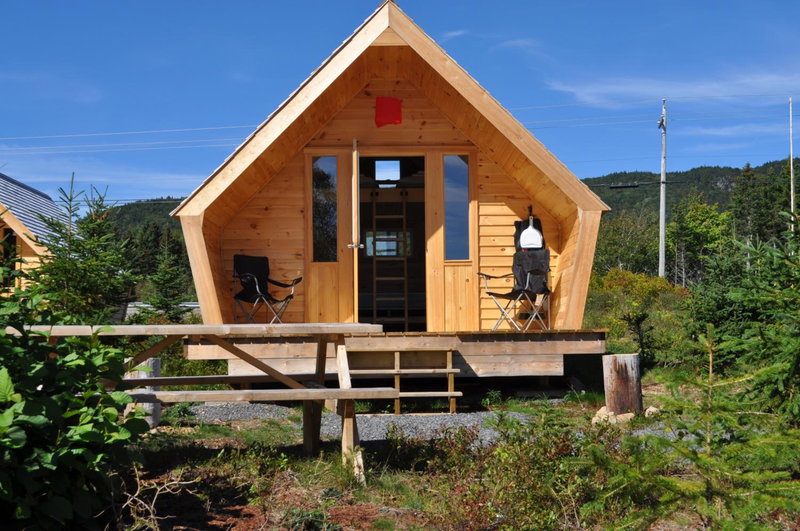 The Zzzz Moose Camping Cabins, Birch Plain, Canada
