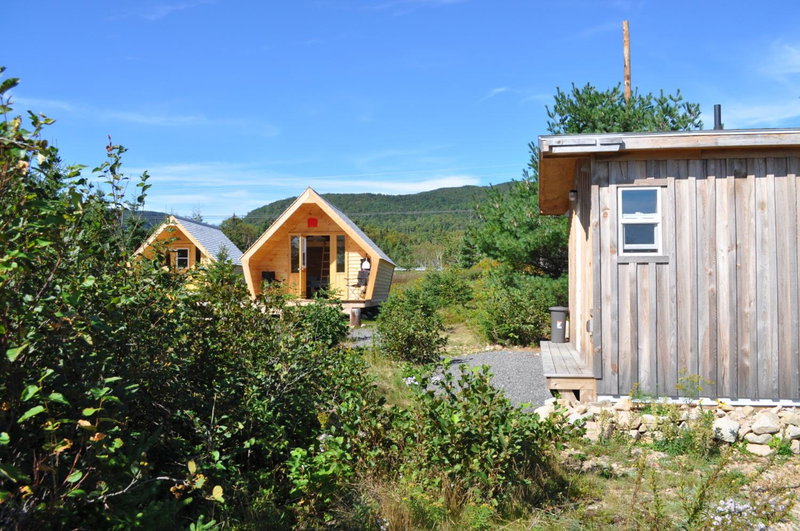 The Zzzz Moose Camping Cabins, Birch Plain, Canada