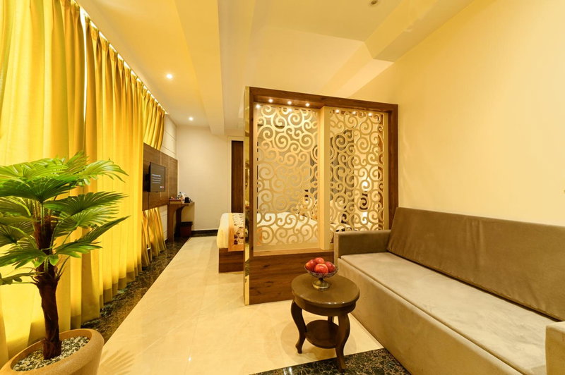 Hotel Avalon Palms Agra, Agra, India